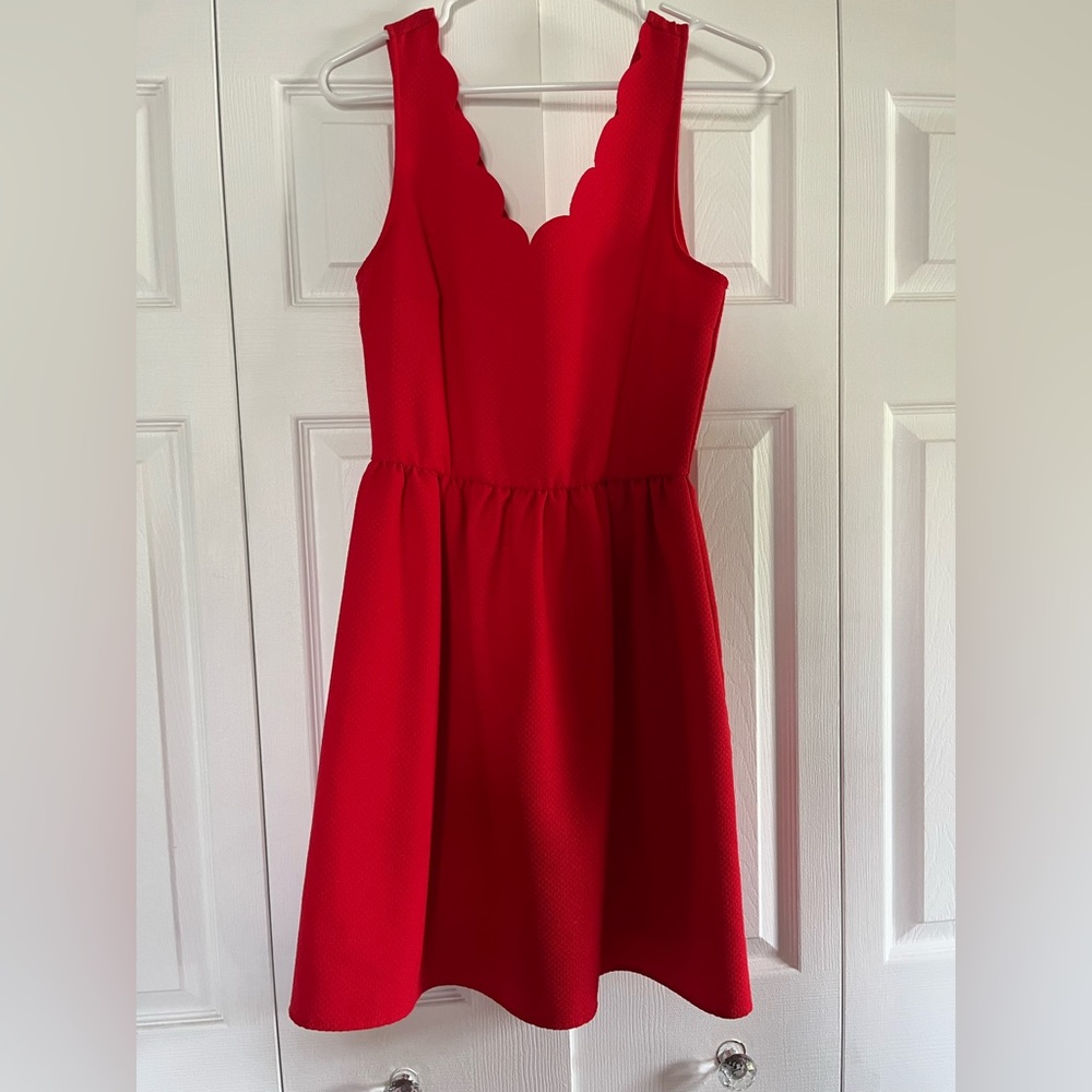 Gianni Bini Scalloped RED Dress